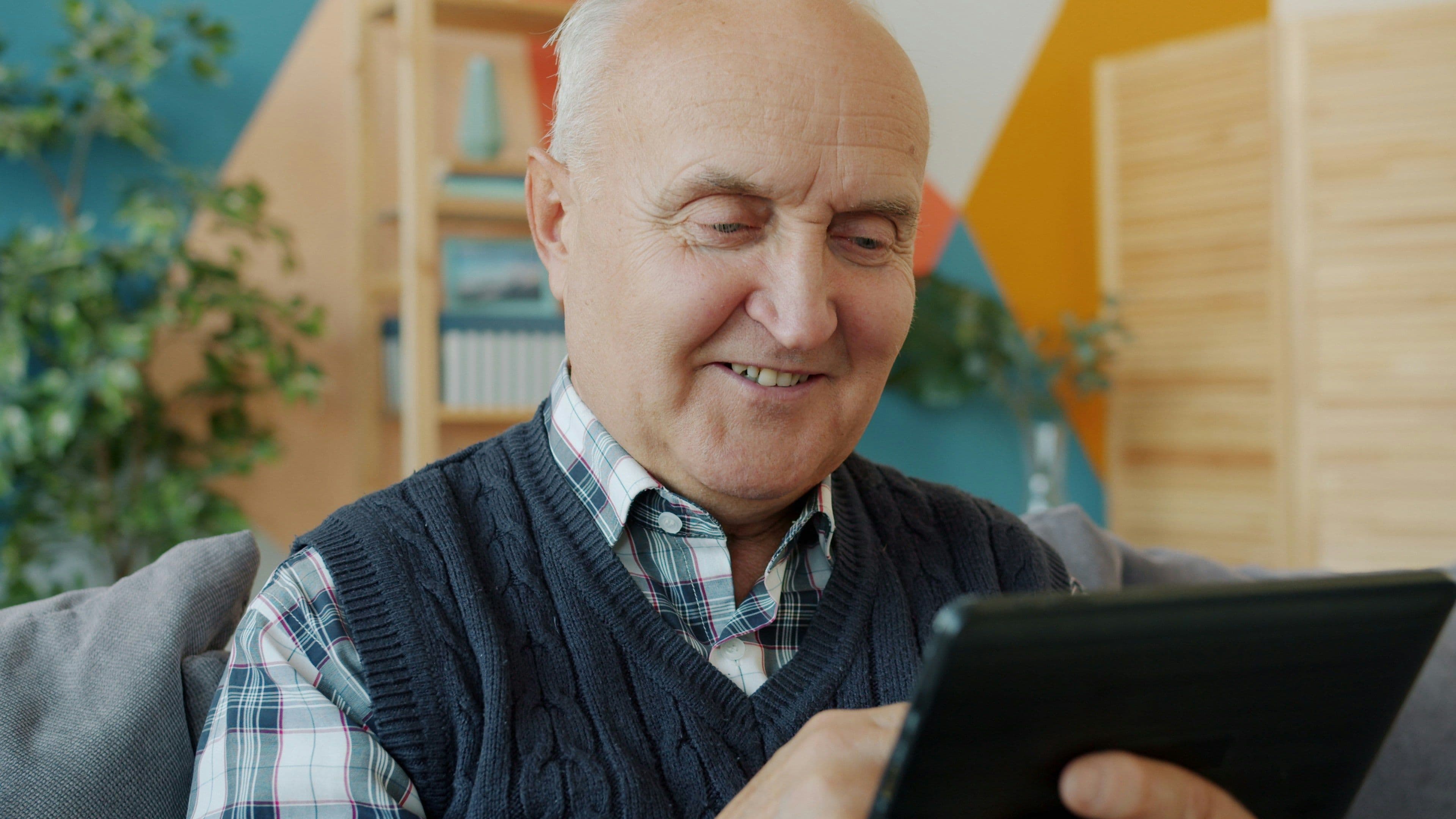 Tips for Training Older Adults to Use New Technology